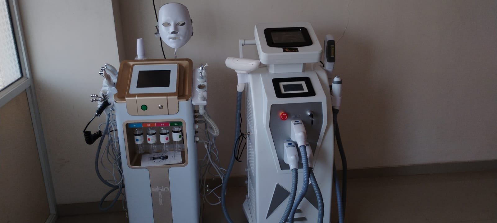 ABL Cosmoglow machine setup 16